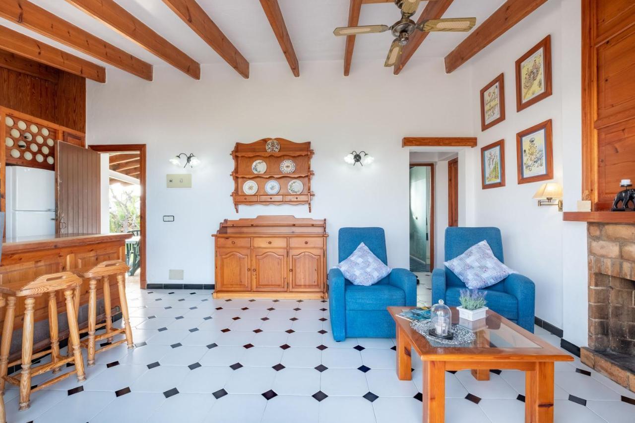 Villa Solivent Es Mercadal Buitenkant foto